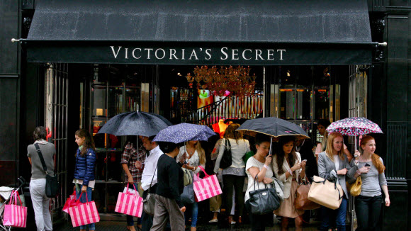 Lingerie Maker Victoria's Secret Looks to Uncover Supply Chain Issues