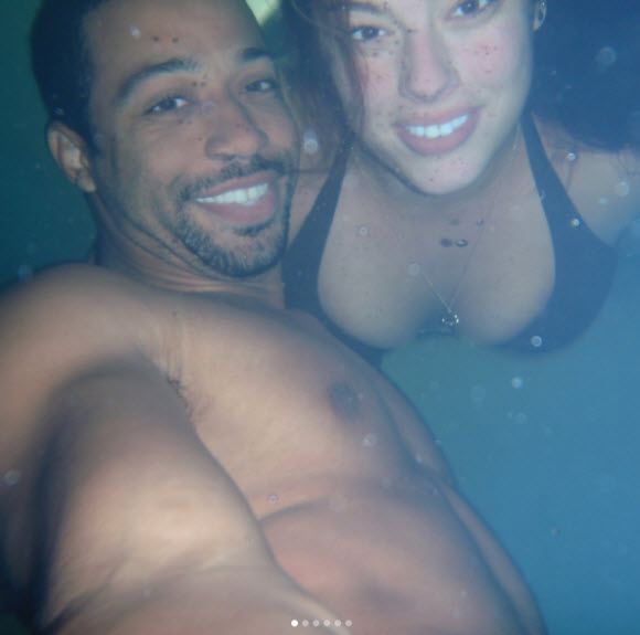 Ashley Graham Celebrated Her 7th Wedding Anniversary Underwater With Her Husband Justin Ervin