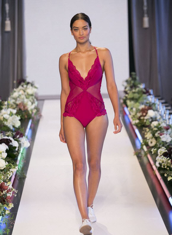 Shanina Shaik Flaunted Her Flawless Frame As She Confidently Strolled Down The Runway In Skimpy Magenta Lingerie