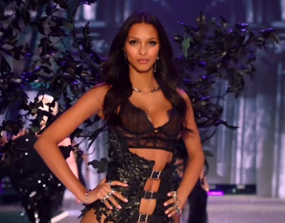 Lais Ribeiro Will Be The Lucky Angel Who Wear This Year's Victoria's Secret Fantasy Bra